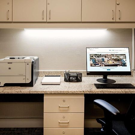 Hilton Garden Inn Folsom Eksteriør billede