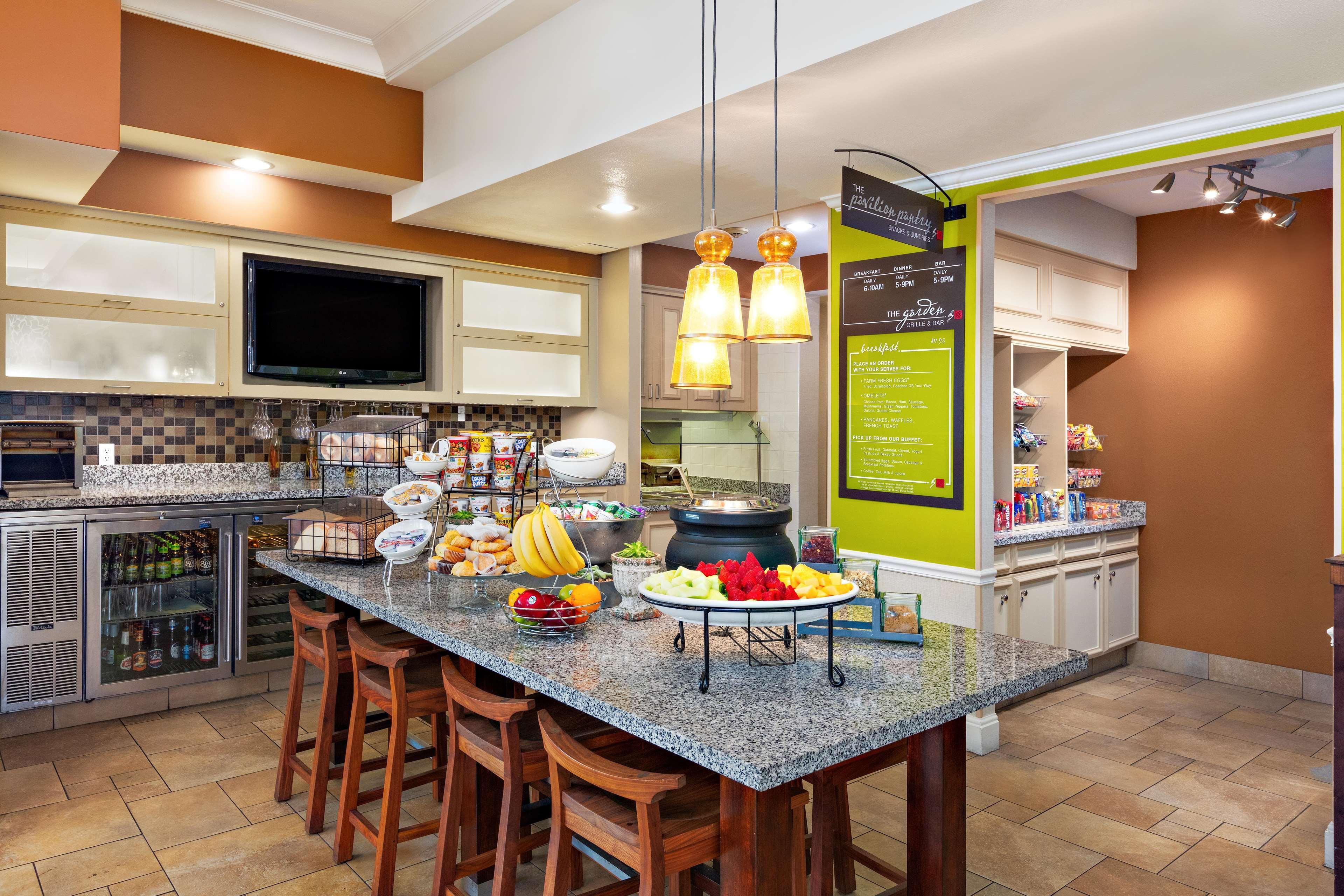 Hilton Garden Inn Folsom Eksteriør billede