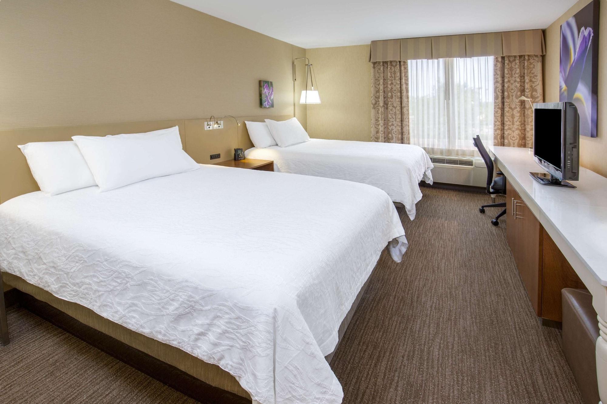 Hilton Garden Inn Folsom Eksteriør billede