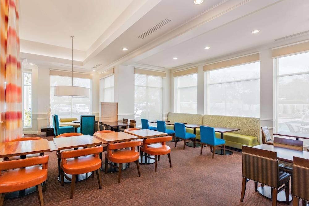 Hilton Garden Inn Folsom Eksteriør billede