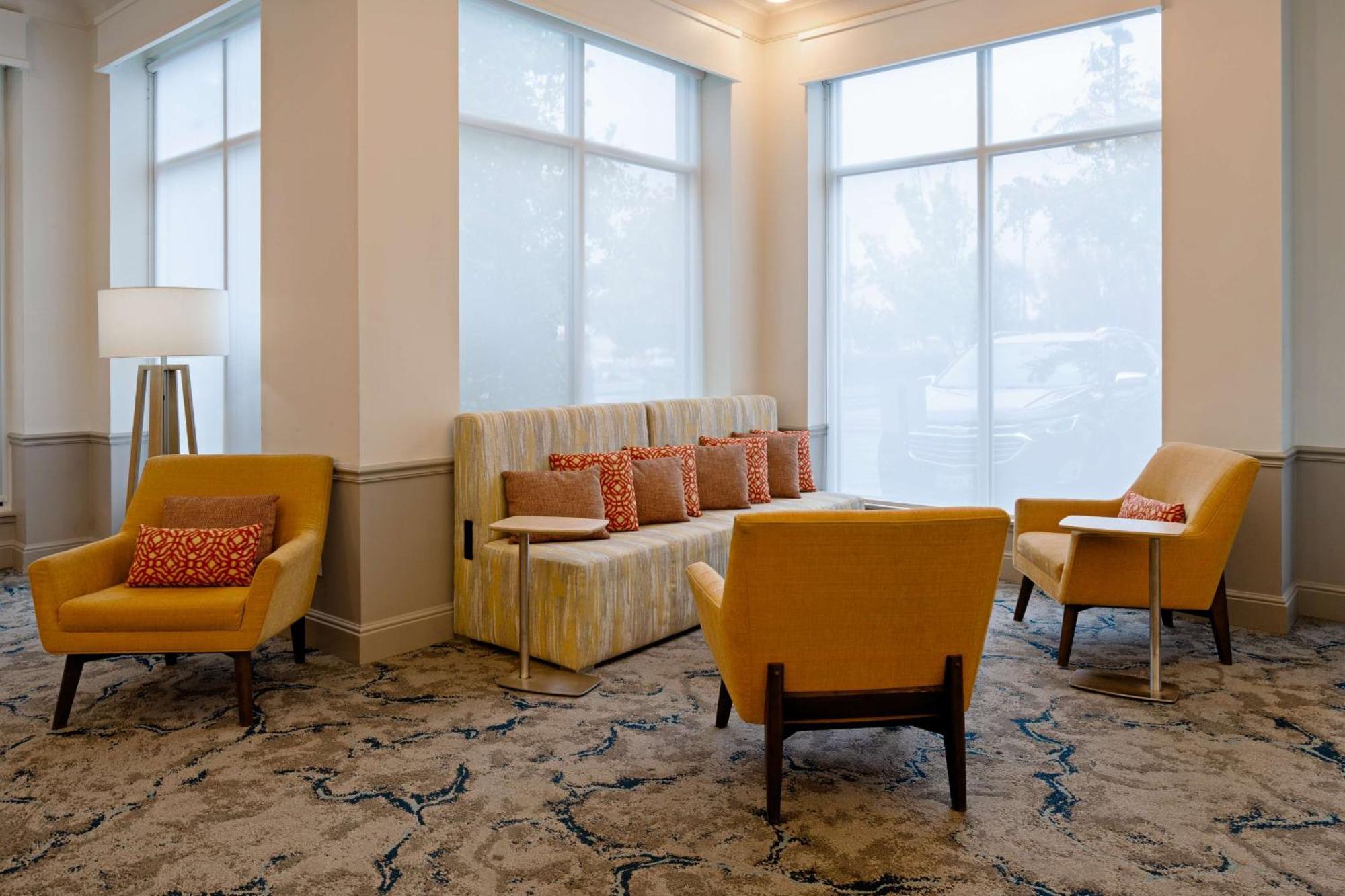 Hilton Garden Inn Folsom Eksteriør billede