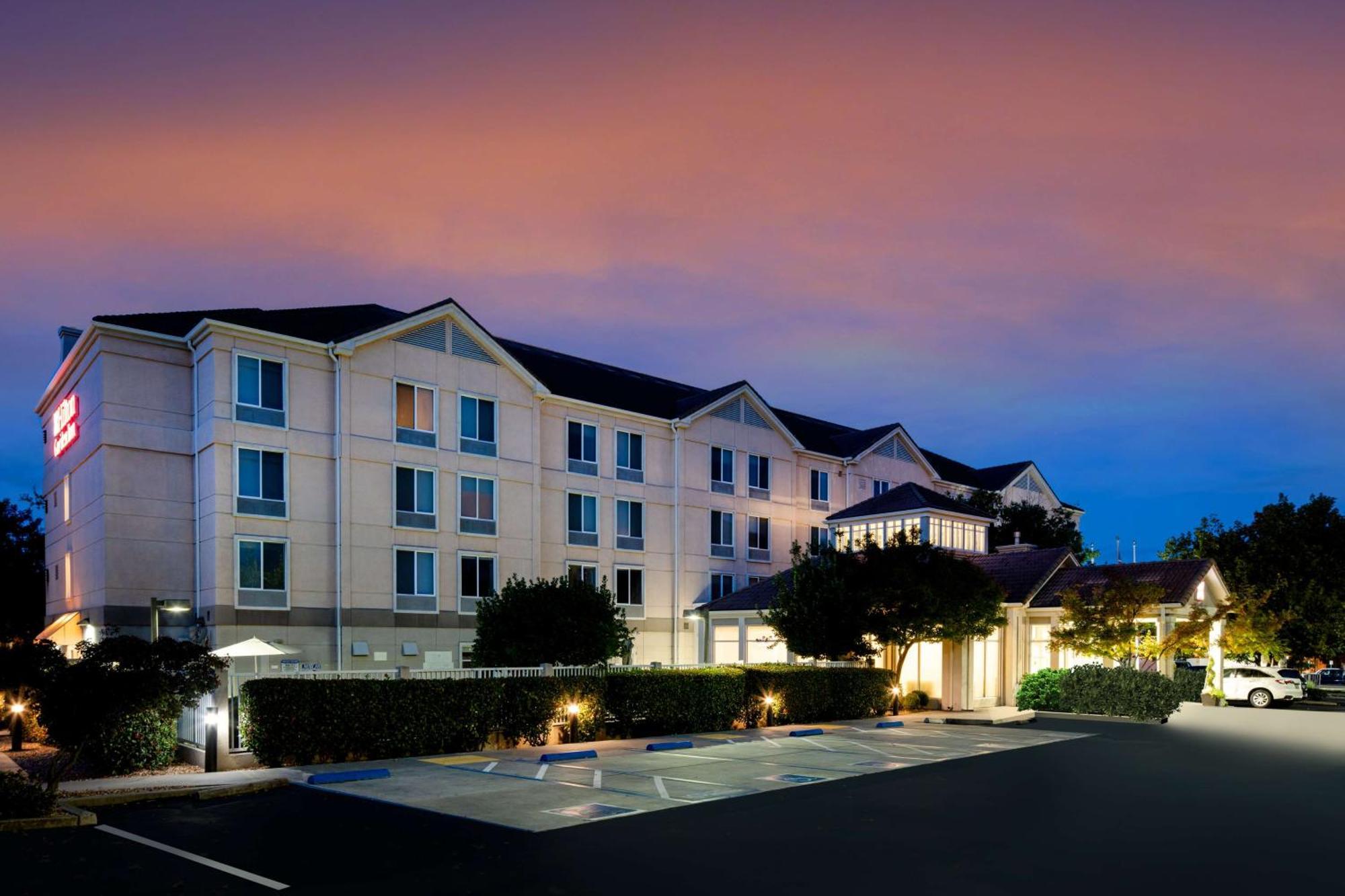 Hilton Garden Inn Folsom Eksteriør billede